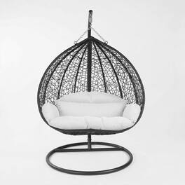 LeisureMod - Recluse Modern Wicker Teardrop Hanging Egg Chair with Stand - Heavy Duty, Outdoor Indoor Swing Chair & Cushion - Arctic White