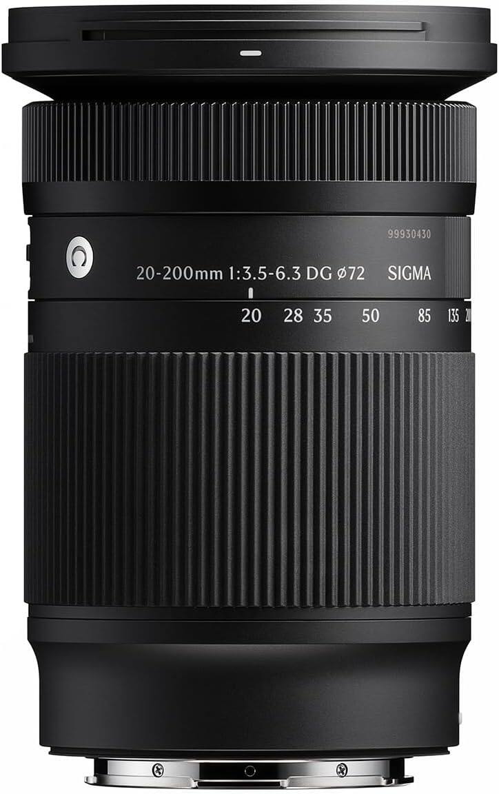 99930430  
20-200mm 1:3.5-6.3 DG 72  
SIGMA  
20 28 35 50 85 135 200