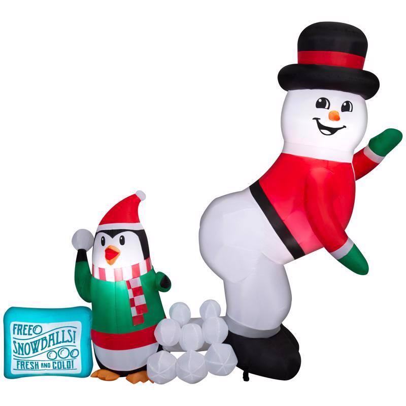 FREEO SNOWBALLS! FRESH AND COLD!