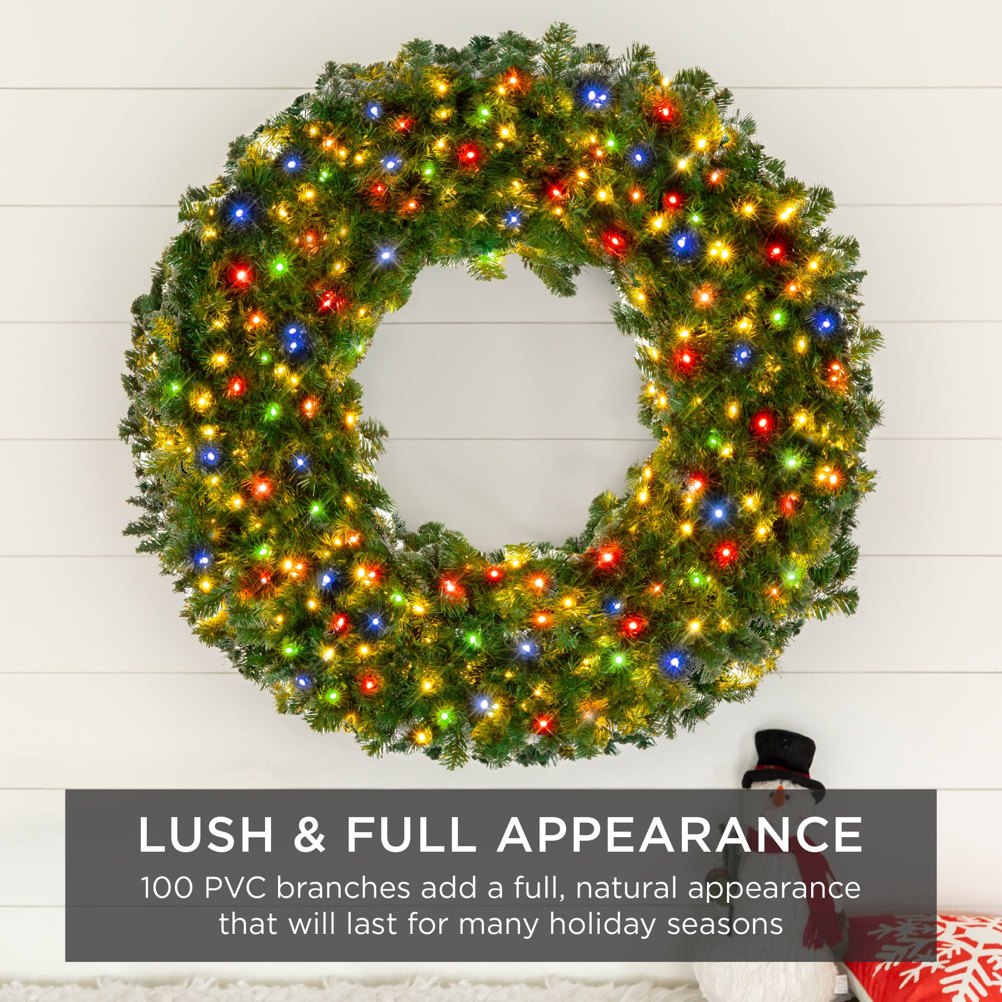 LUSH & FULL APPEARANCE  
100 PVC branches add a full, natural appearance that will last for many holiday seasons