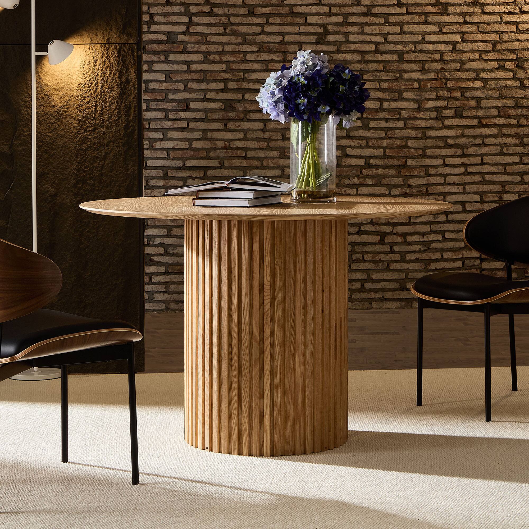 Front. Tiramisubest - 46.45 inch MDF Dining Table for Dining Room Round Dinner Tables Mid-Century Modern Table, OAK - Oak.