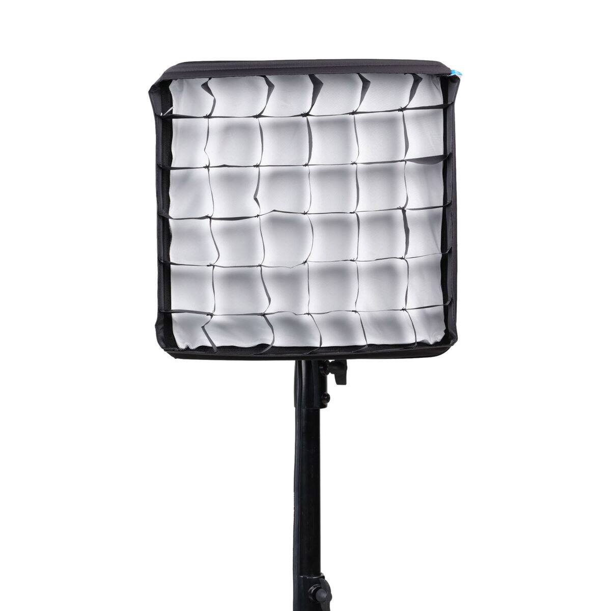 Front. NANLITE - Nanlite NANLITE PAVOSLIM 60B BI-COLOR LED PNL.