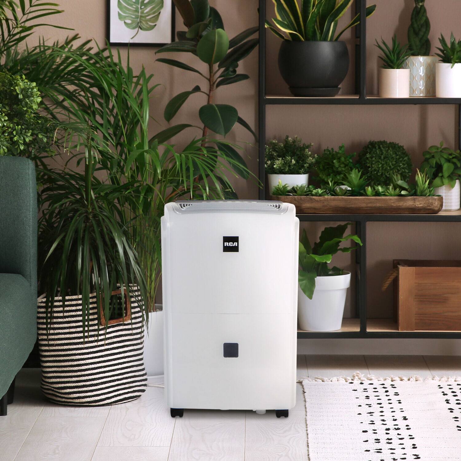 Alt View 12. RCA - RCA 20 Pint Dehumidifier - White.