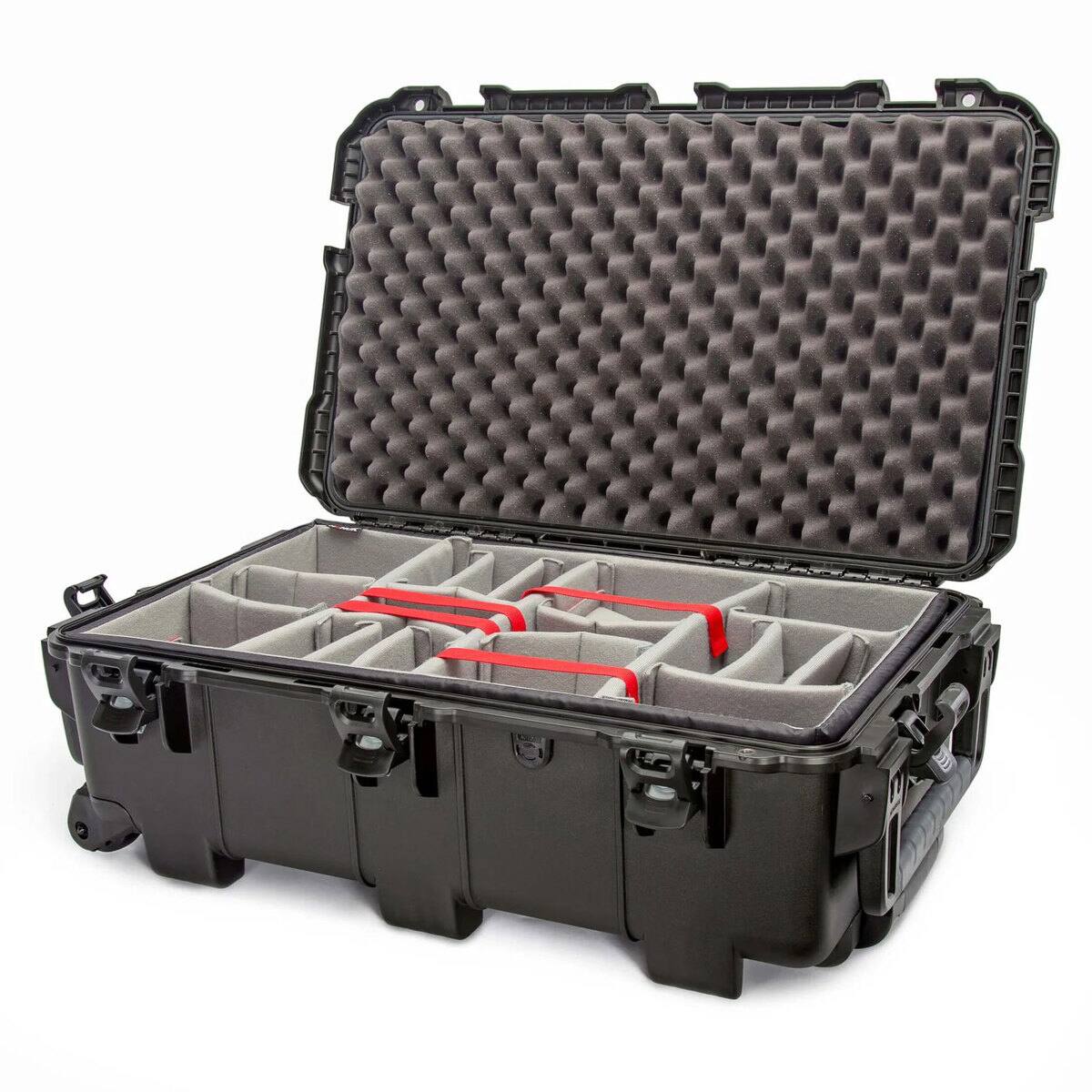 Front. NANUK - Nanuk 962 Wheeled Waterproof Hard Case with Padded Divider, Black.