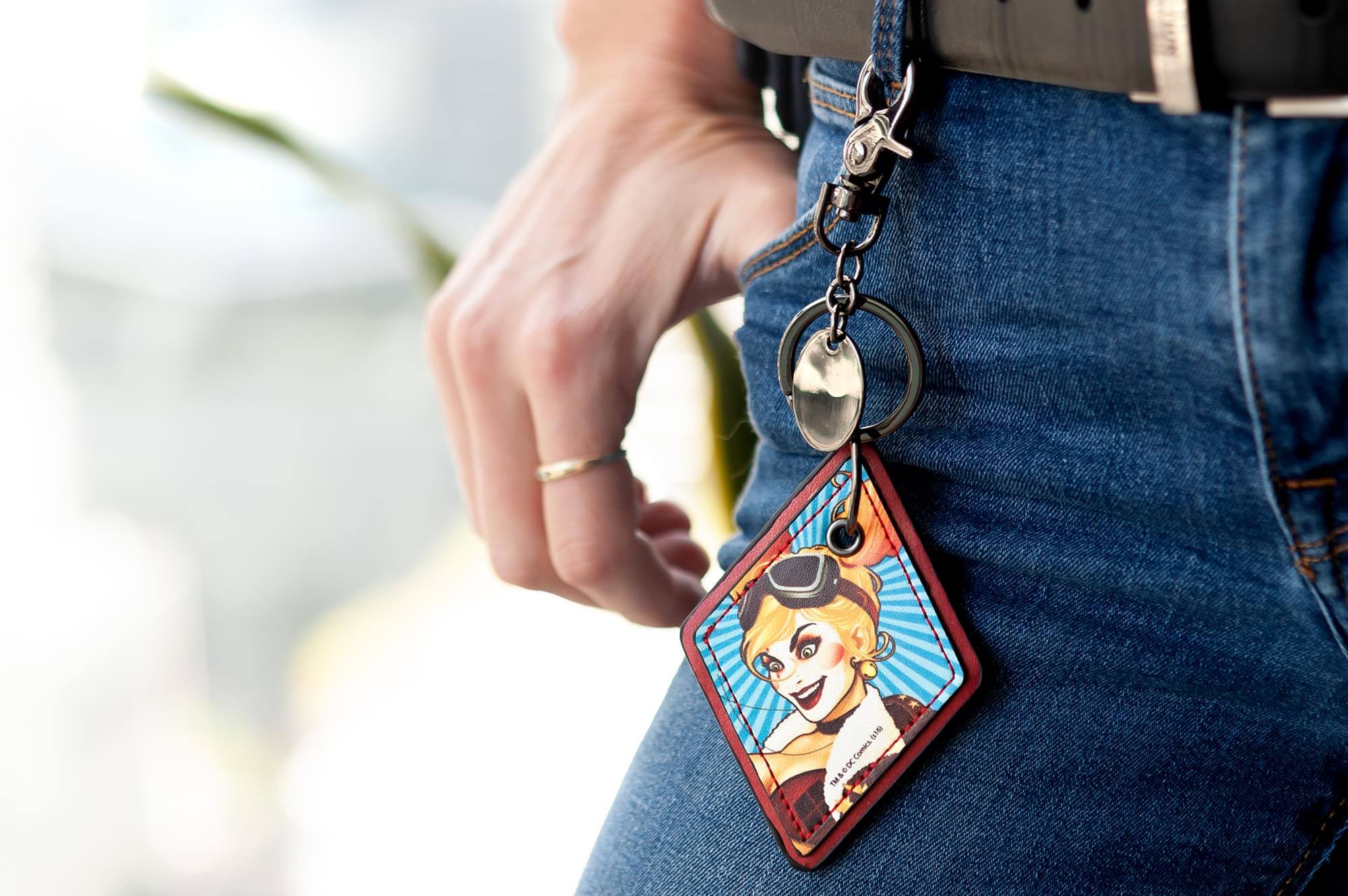 Alt View 3. DC Comics - DC Comics Bombshells Harley Quinn Faux Leather Keychain - Multi-Color.