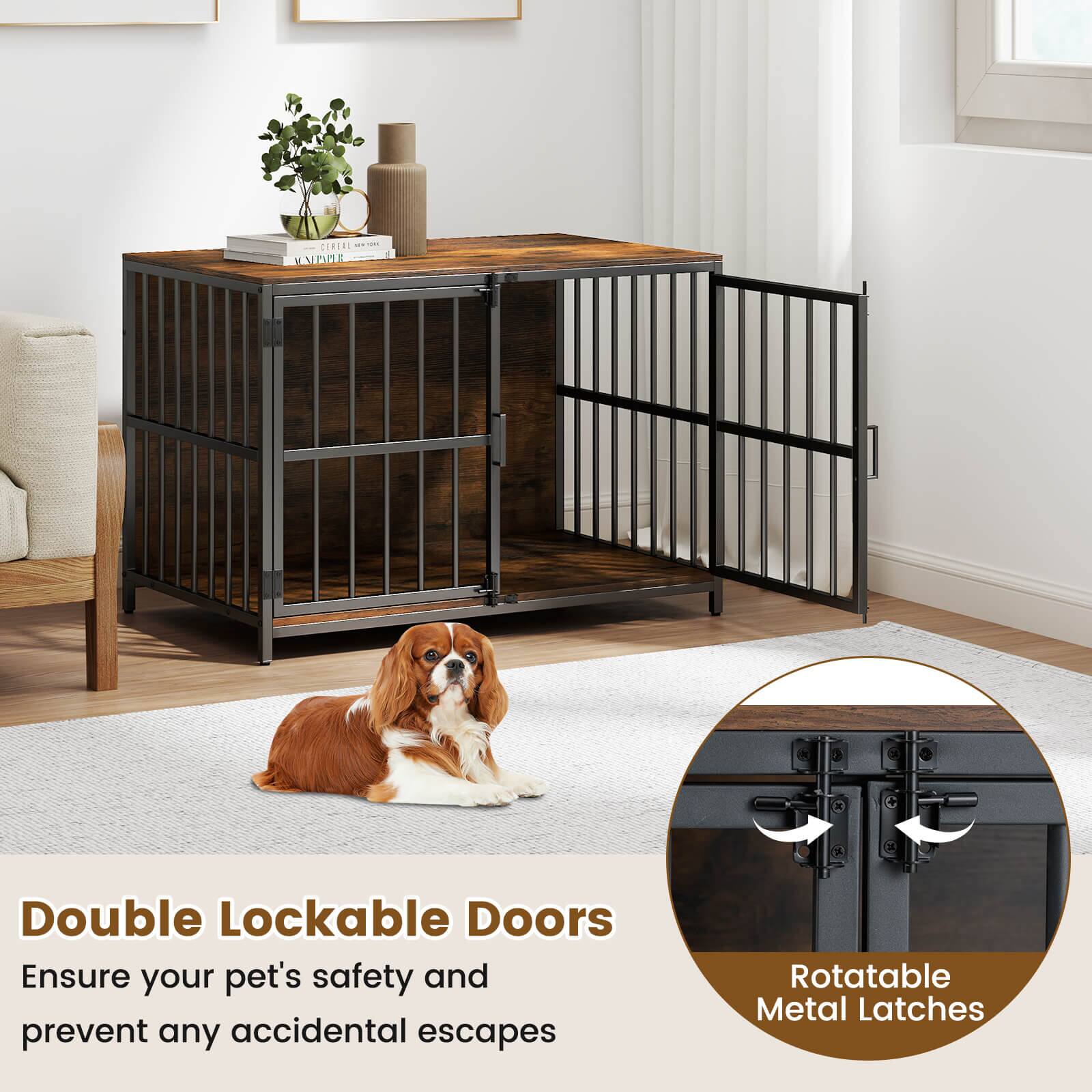 Double Lockable Doors  
Ensure your pet's safety and prevent any accidental escapes  

Rotatable Metal Latches