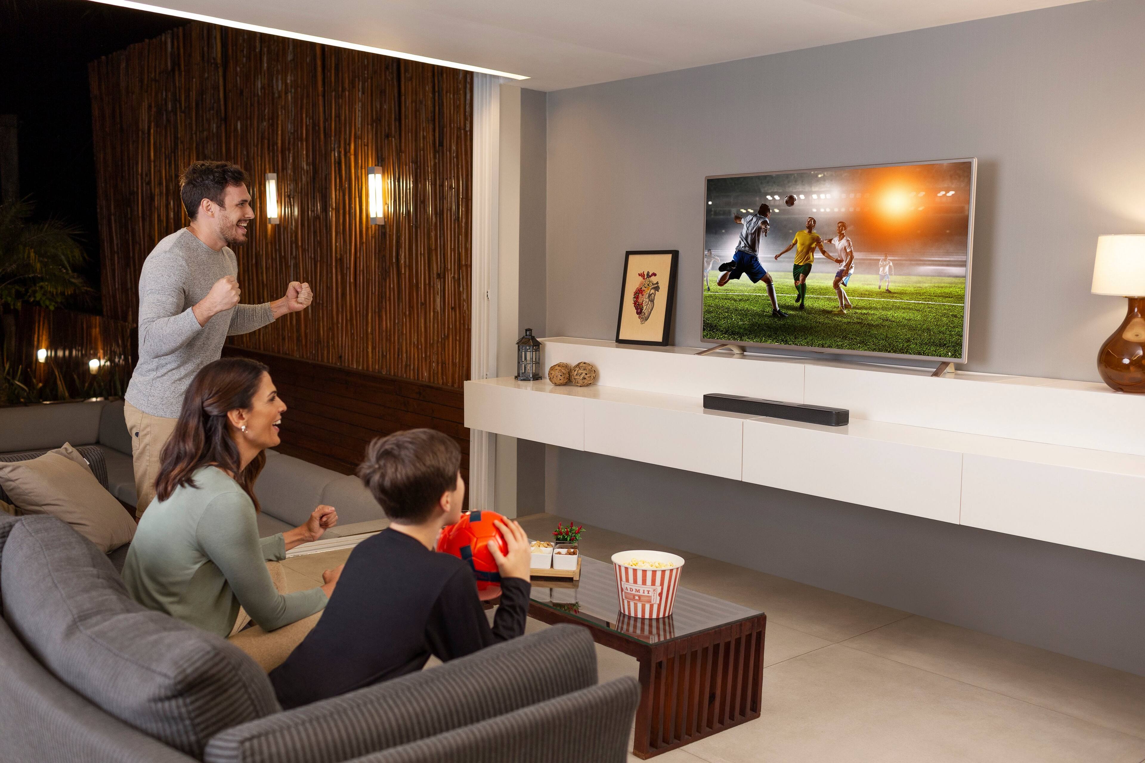 Alt View 26. JBL - 5.0ch Soundbar with Multibeam - Black.