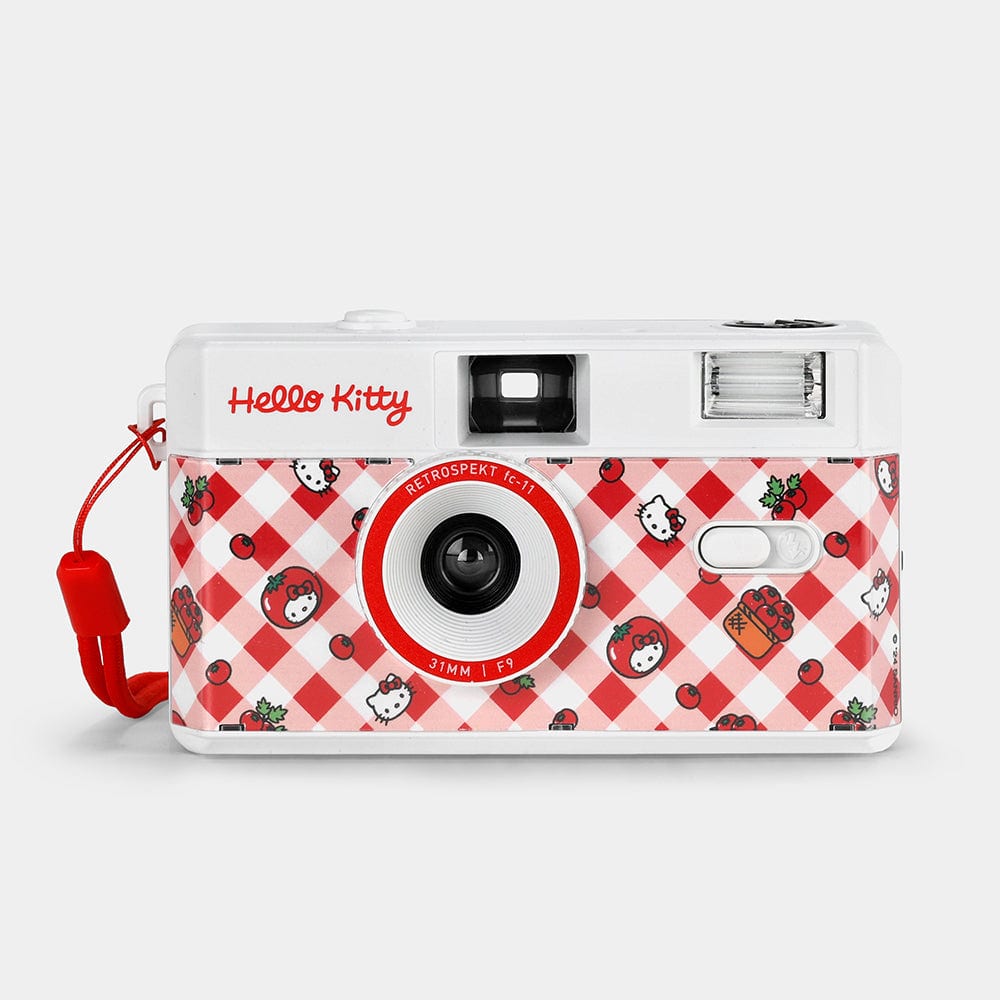Retrospekt - Hello Kitty "Tomato" Film Camera
