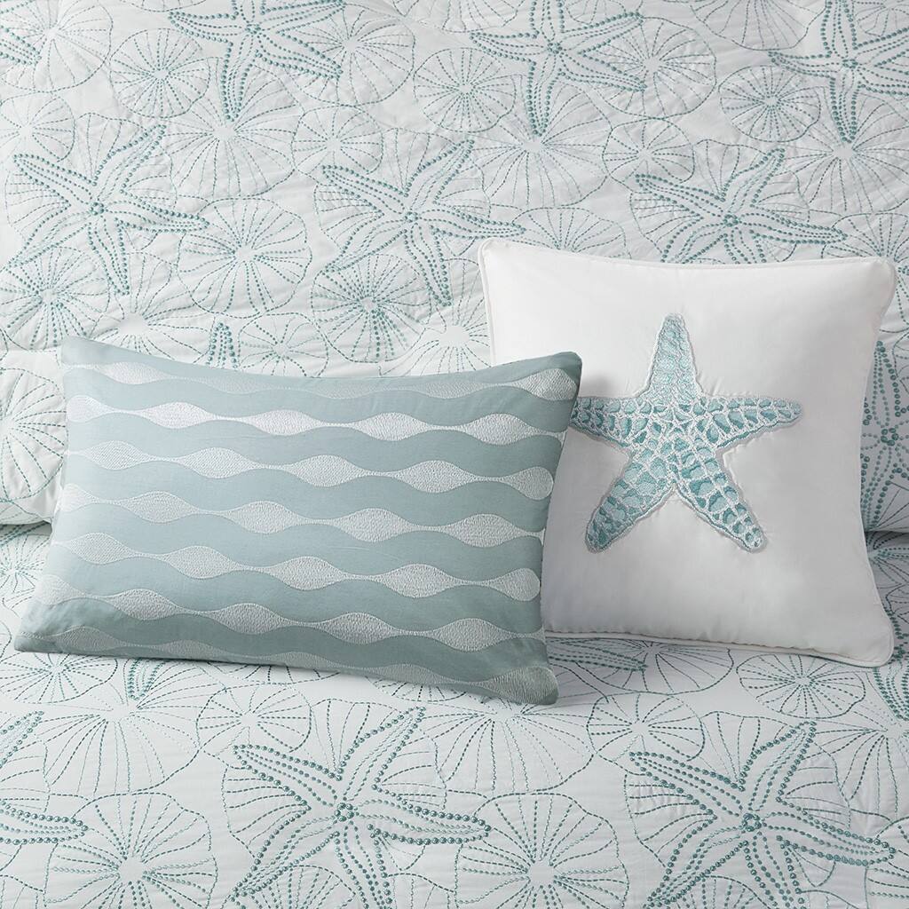 Alt View 2. Gracie Mills - Gracie Mills Celina Coastal Duvet Cover Set - White.
