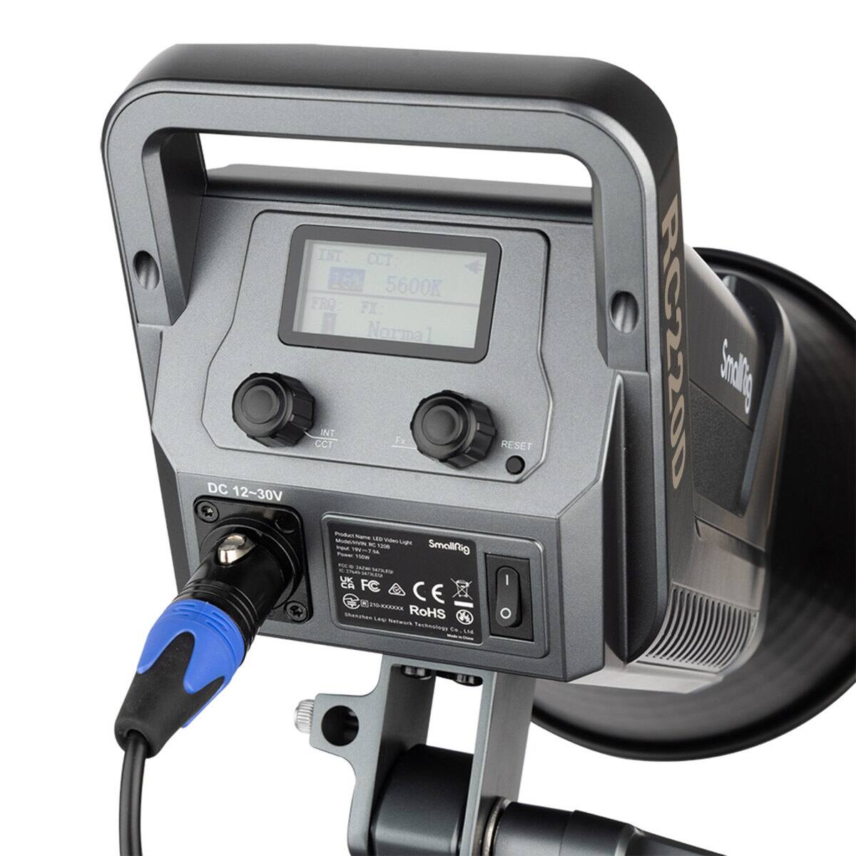 INT CCT 16% 5600K FRQ FX: Normal INT CCT Fx DC 12-30V  
Product: LED Video Light  
Model: RC230D  
Manufacturer: SmallRig  
Made in China  
RoHS  
FC  
CE