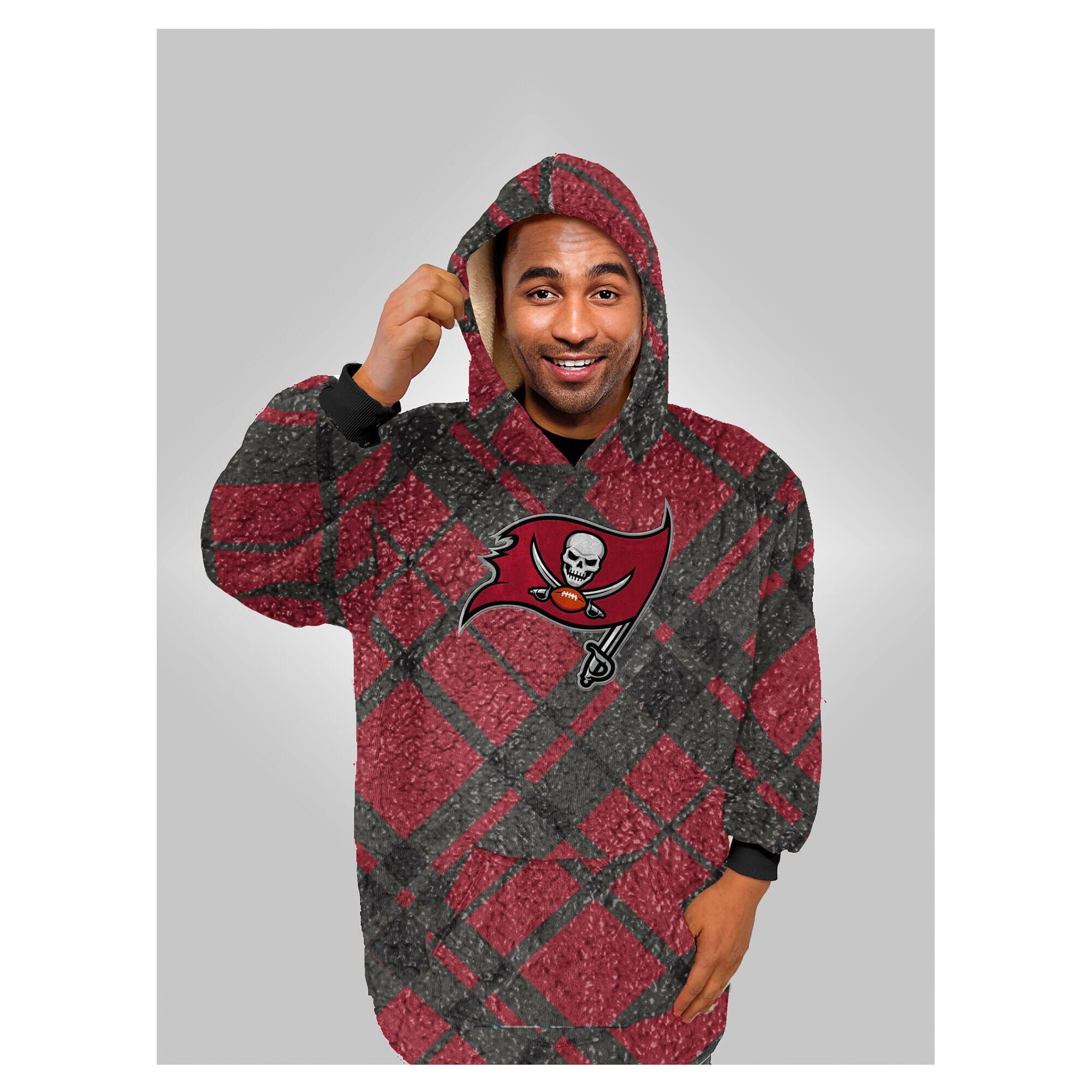 Alt View 1. Pegasus - Tampa Bay Buccaneers 34" x 34" Digital Dash Sherpa Hooded Fan Cape - Multicolor.