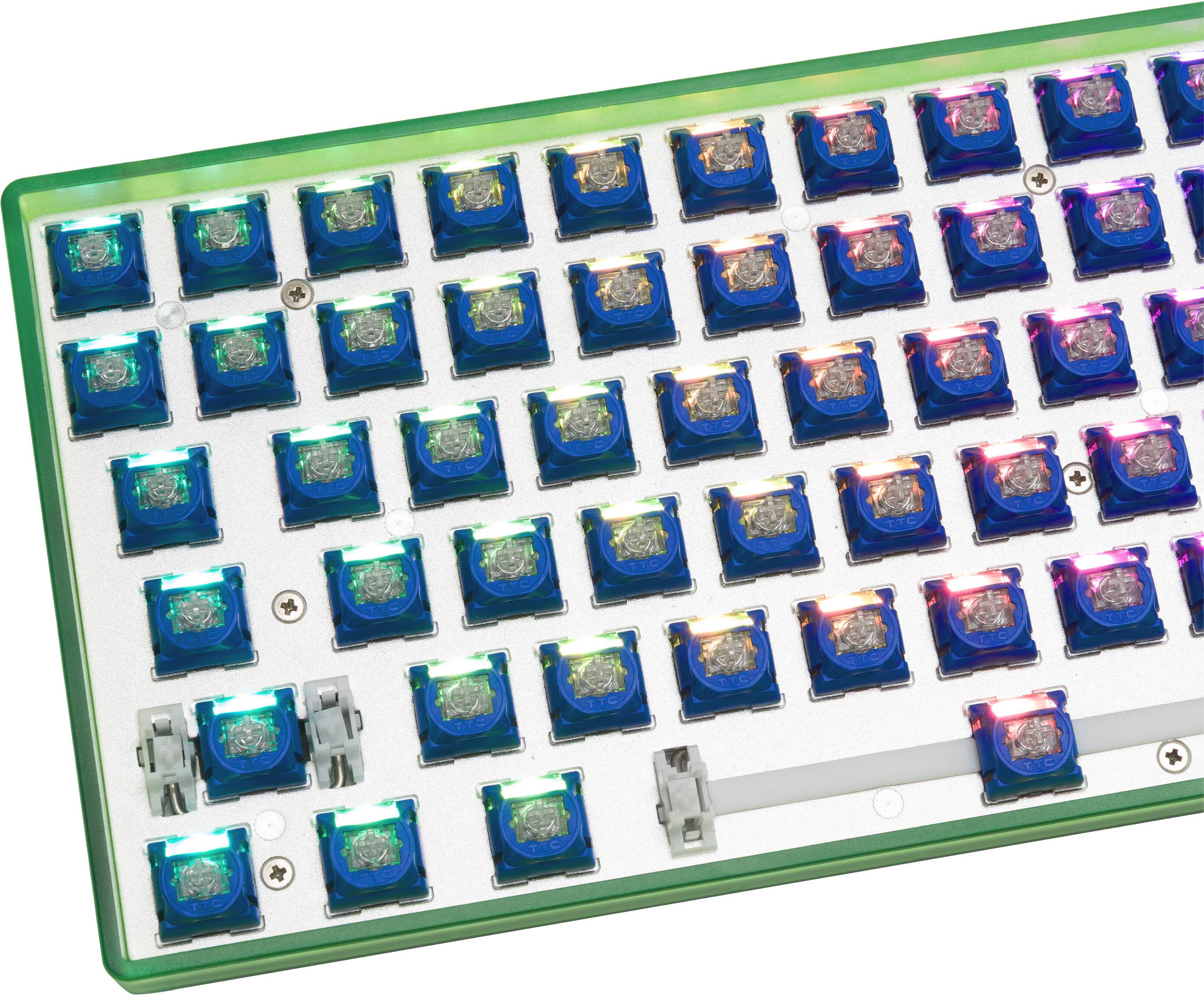 The text on the image appears to be a sequence of letters and symbols. Here is the corrected and grouped version:

- TTC
- TTC
- TTC
- TYC
- TIC
- TIC
- YTC
- TTC

The sequence seems to be a mix of letters and possibly abbreviations or codes.