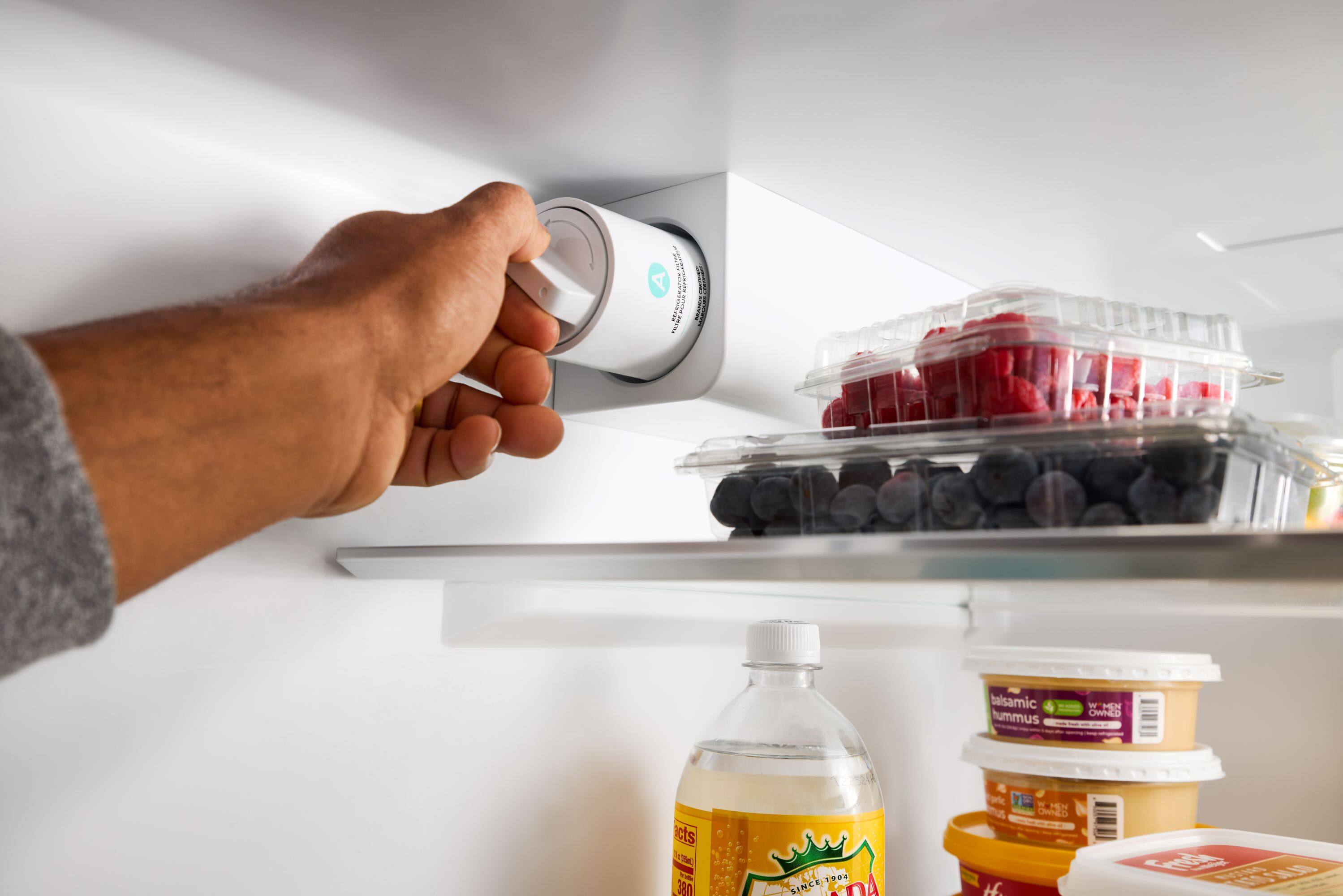 Poltron 1129 I: balsamic hummus.