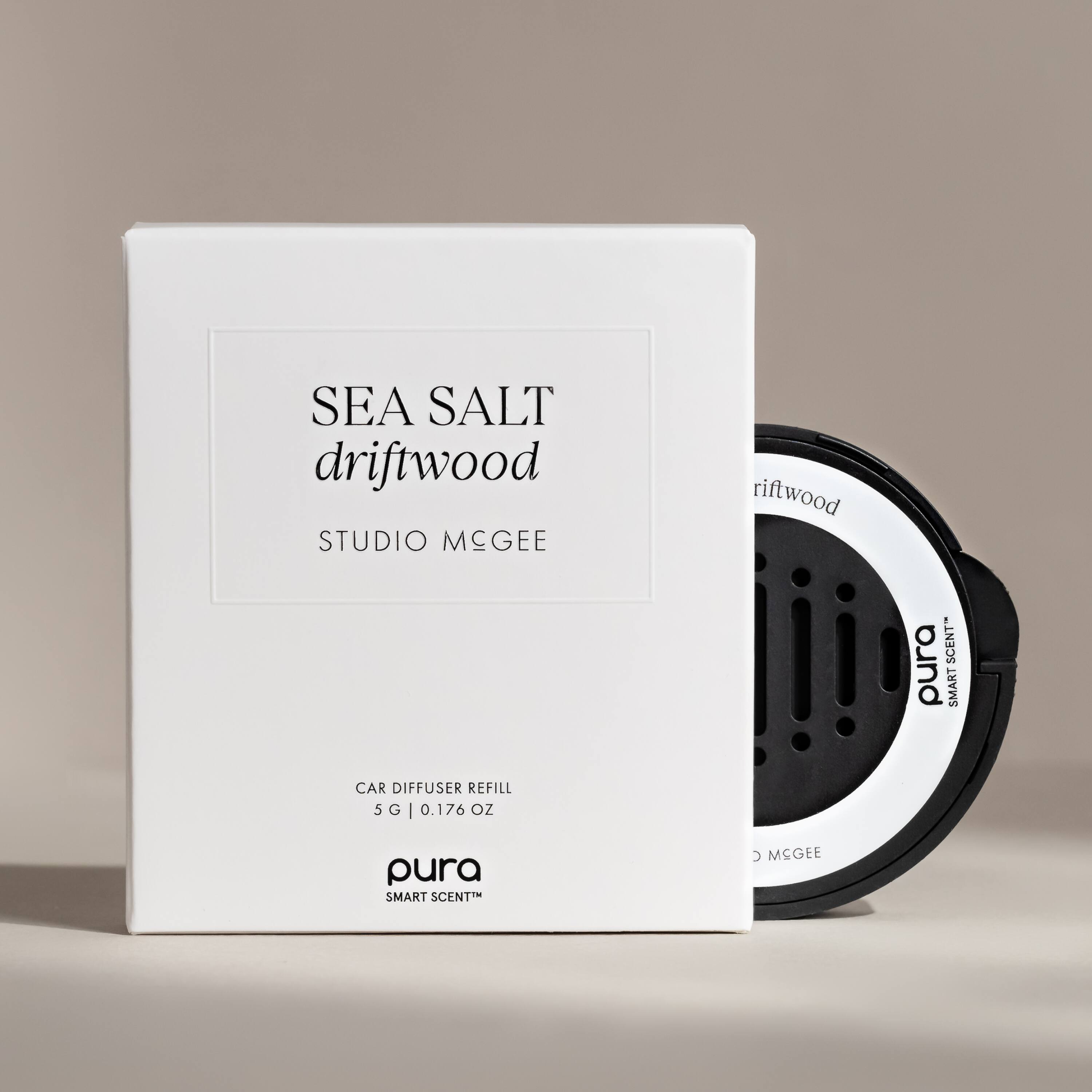 SEA SALT driftwood  
STUDIO MCGEE  
riftwood  
CAR DIFFUSER REFILL  
5 G | 0.176 OZ  
pura  
SMART SCENT™  
pura  
SMART SCENT™  
riftwood  
MCGEE