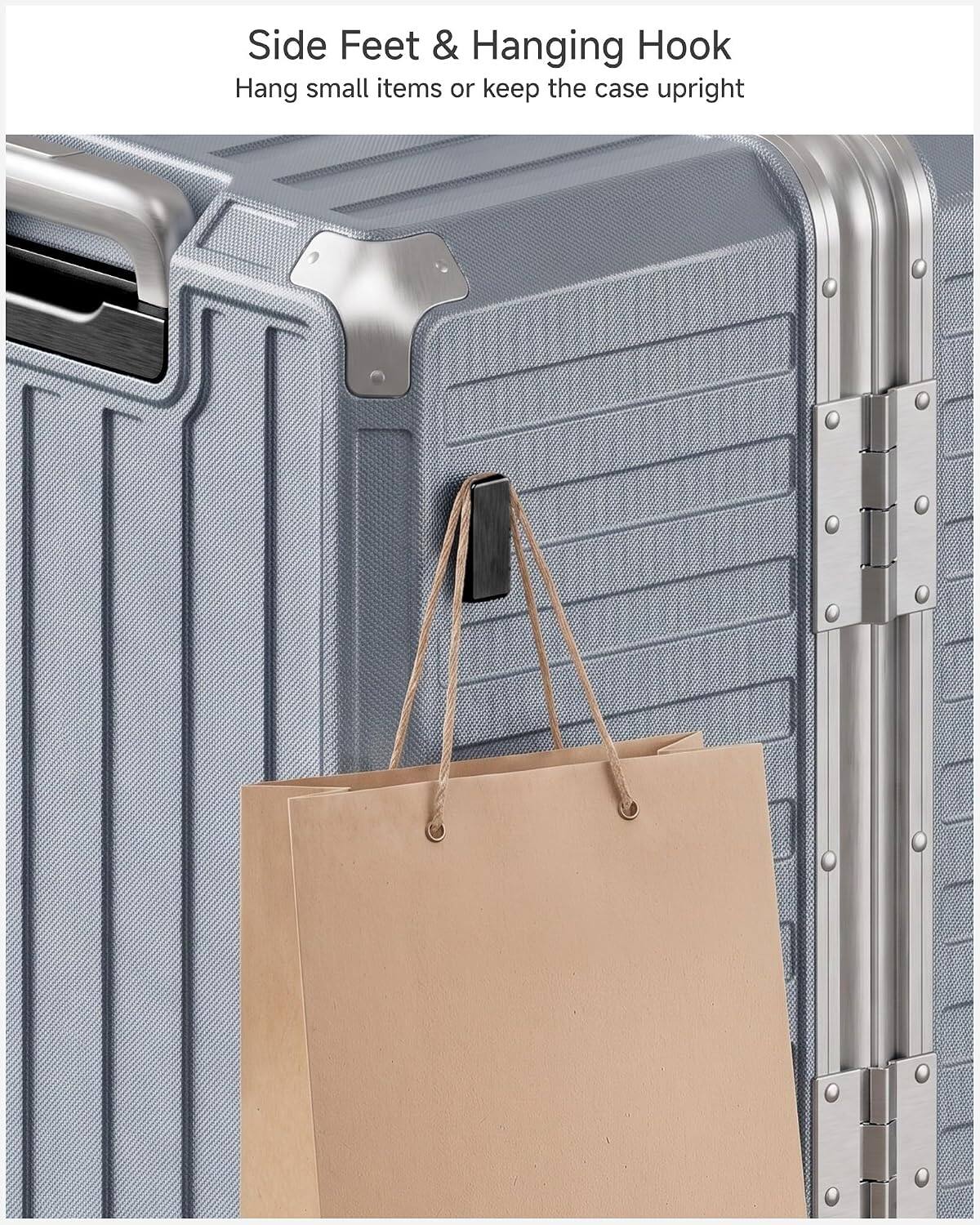 Side Feet & Hanging Hook  
Hang small items or keep the case upright