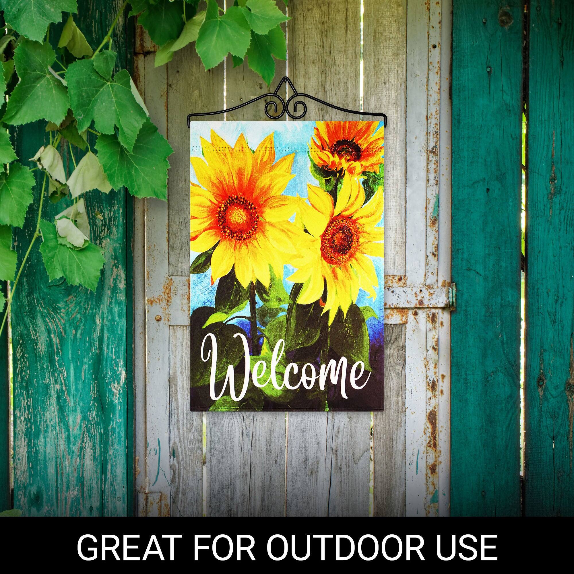 Welcome  
GREAT FOR OUTDOOR USE