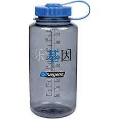 I 0Z 32 900 URI 28 008 24 700 20 JE 1 600 500 16 NALGENE nalgene MADE IN 300 8 200 4 100