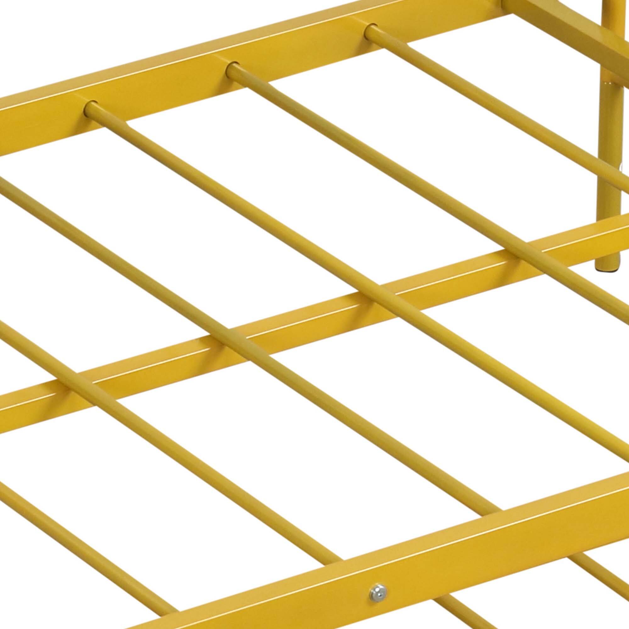 Angle. Costway - Costway Twin Size Metal Daybed with Trundle Space-Saving Sofa Bed Lockable Wheels Gold - Golden.