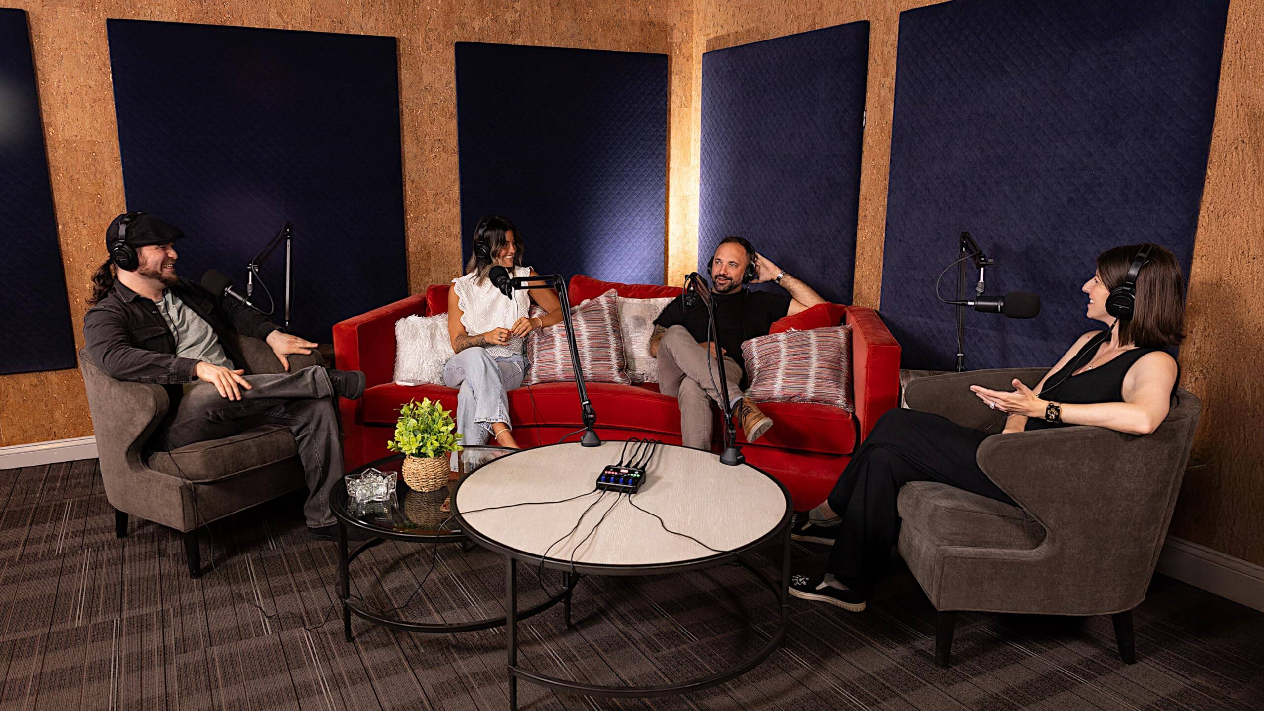 Alt View 5. Zoom - Zoom PodTrak P4next Podcast Recorder, Battery Powered, 4 Microphone Inputs, 4 Headphone Outputs, AI Noise Reduction, Ton.