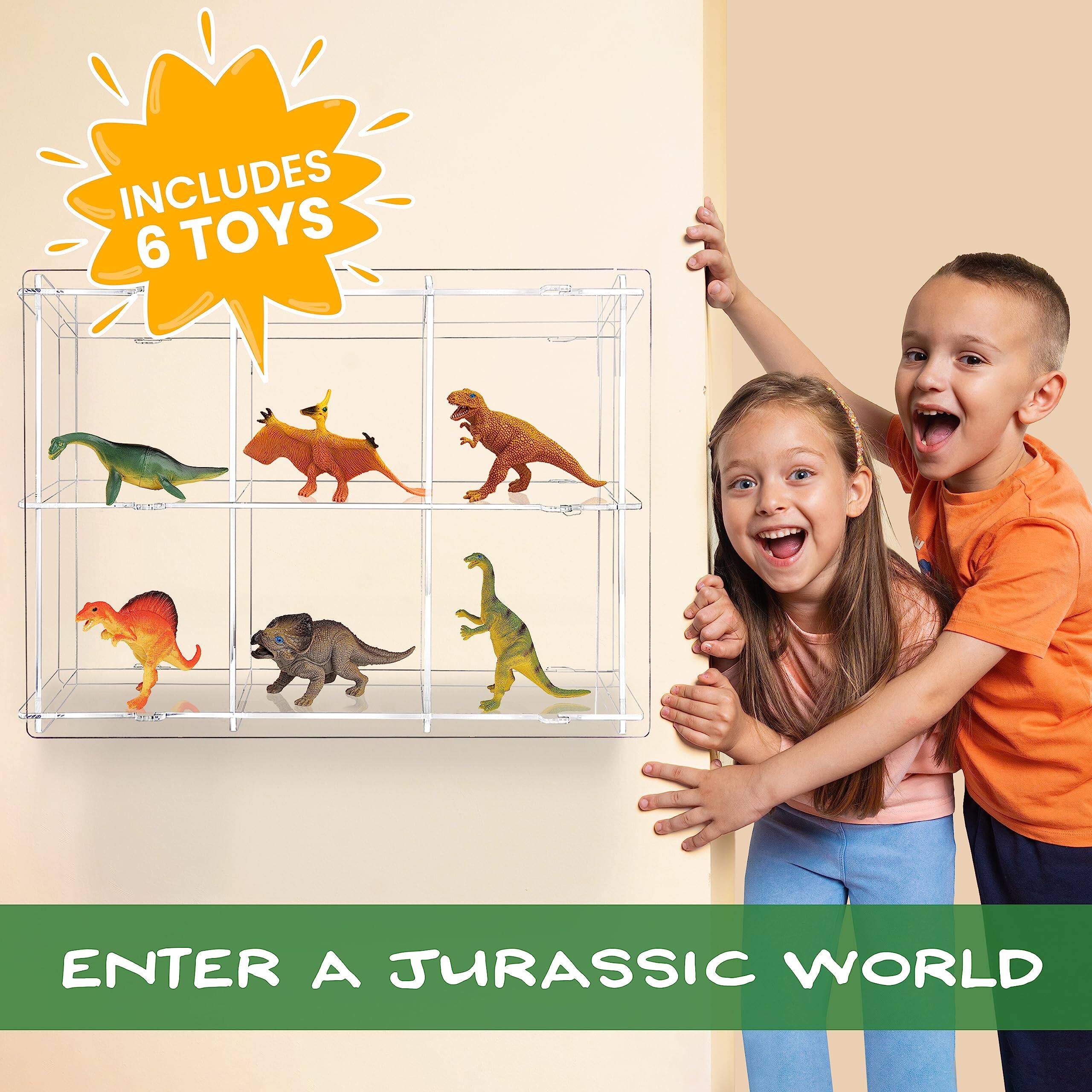 INCLUDES 6 TOYS

ENTER A JURASSIC WORLD