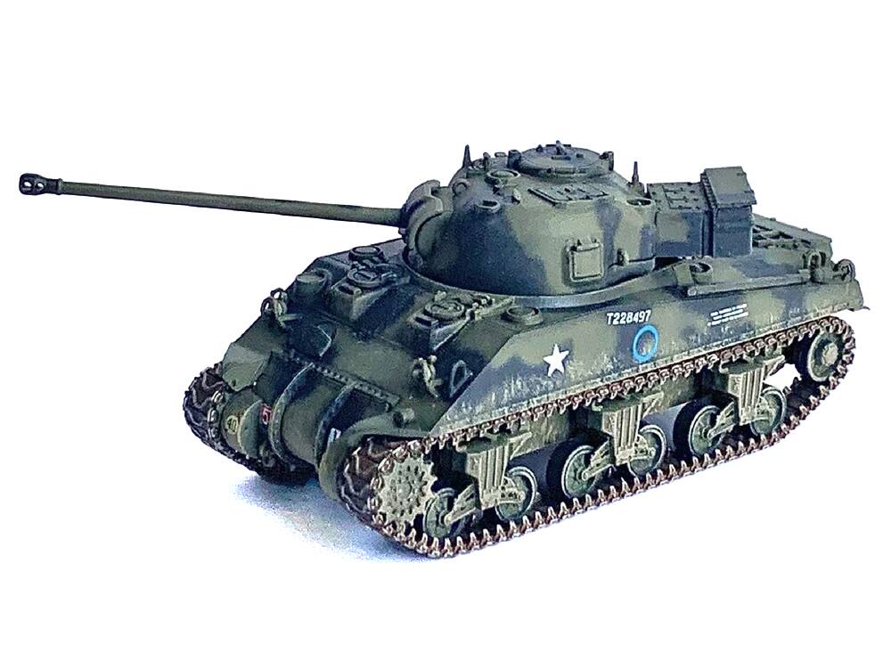 Angle. Dragon Models - British Sherman Firefly VC Tank 1st Armoured Division Normandy France (1944) NEO Dragon Armor Series 1/72 Plastic Model - Multi.