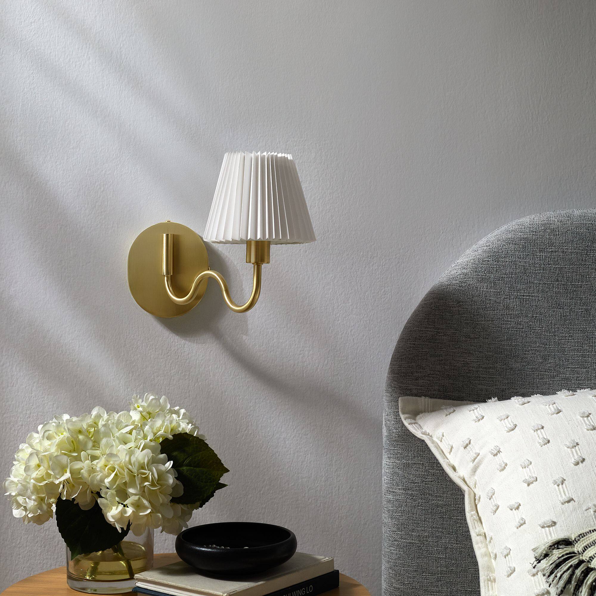 Front. Modway - Wave Squiggle Arm Wall Sconce by Modway - Brass.