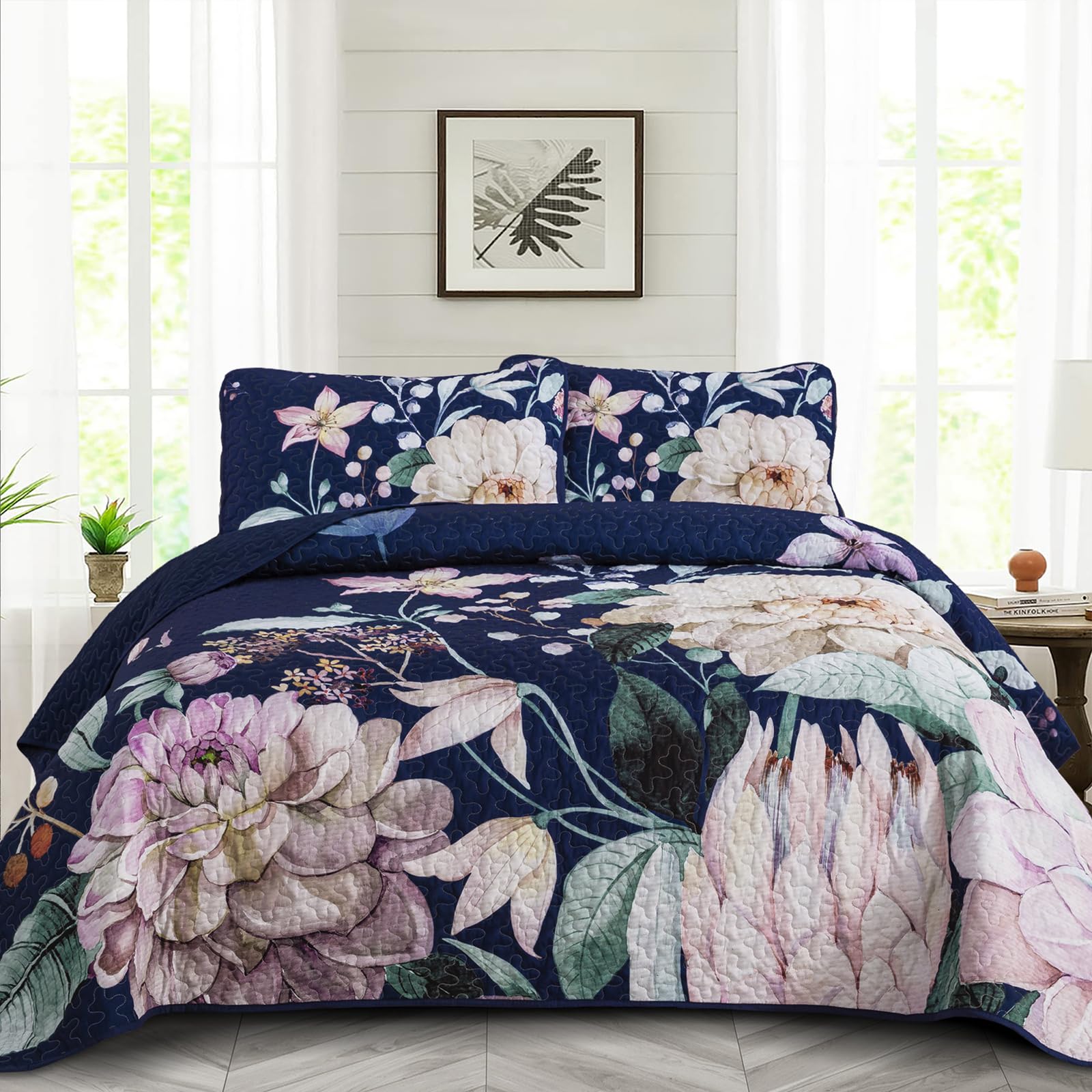 Front. PO3TICJUNKI3 - Quilt Set 3 Pieces And Floral Botanical Bedspread Soft Lightweight Flower Bedding For All Season - Navy Blue-Queen.