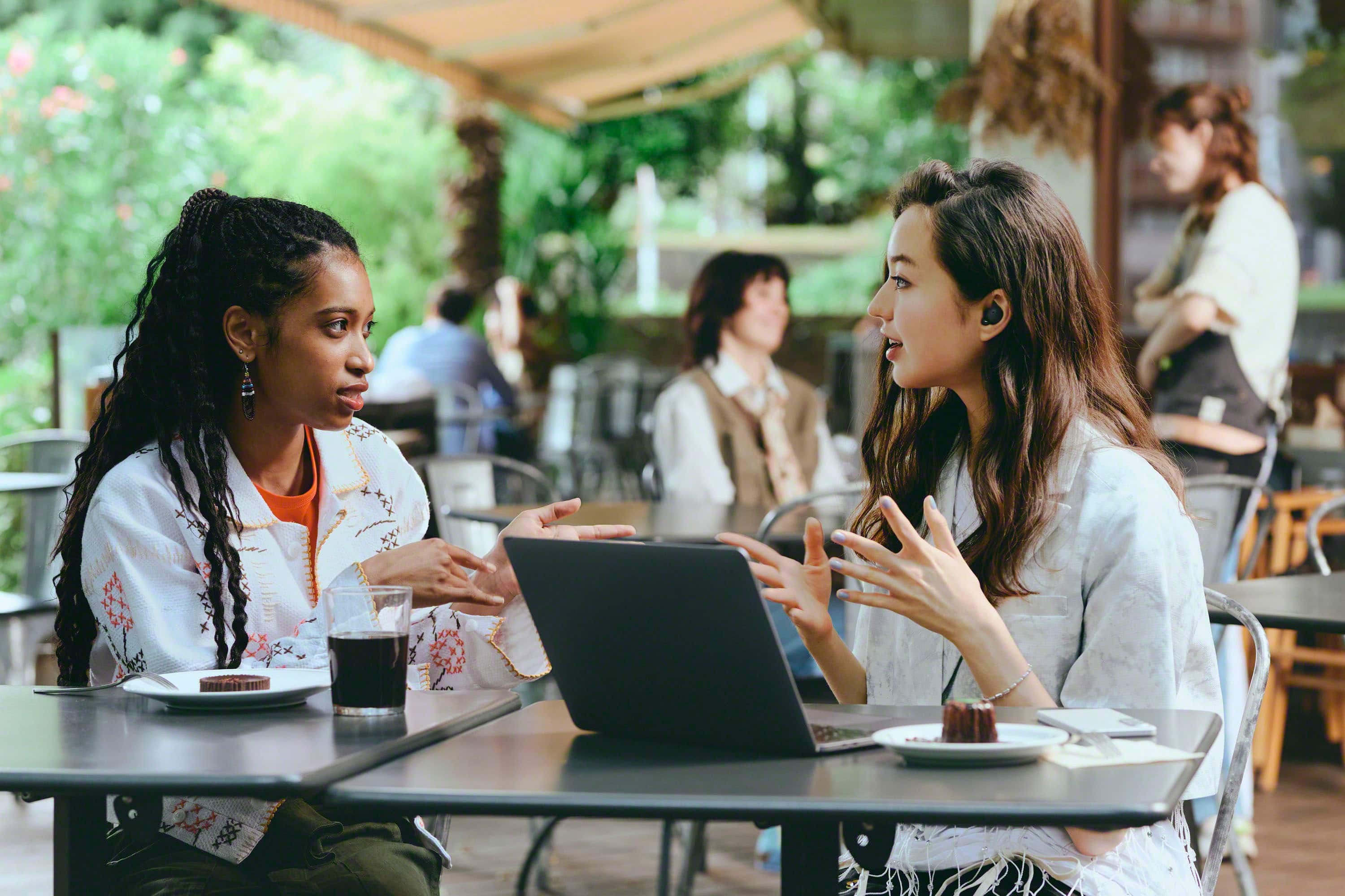 Alt View 22. Sony - LinkBuds Open True Wireless Earbuds - White.