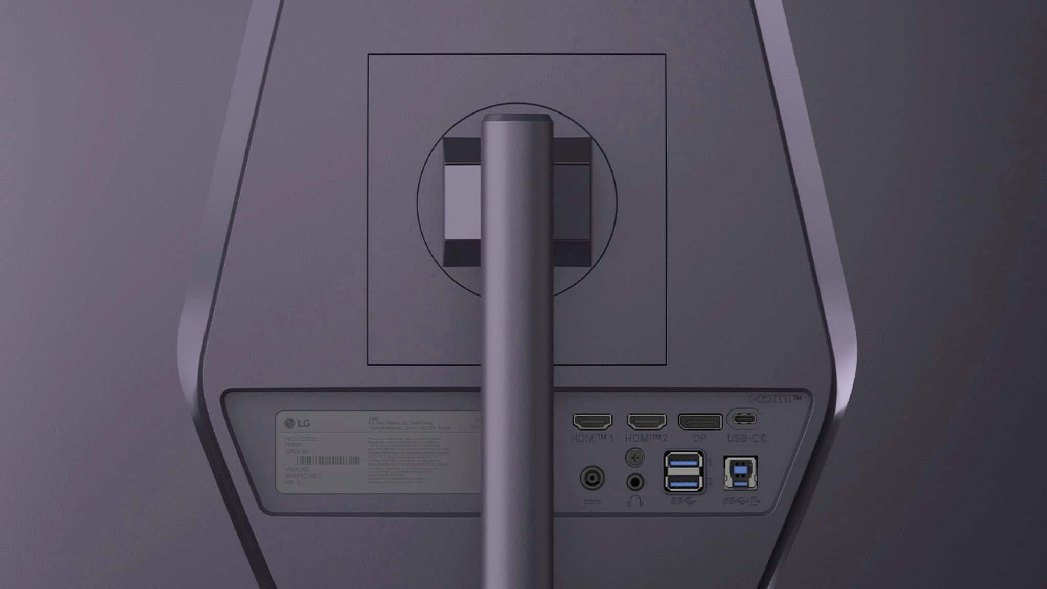 CEm TM LG PCCUC 0 PORER ROLNC - - - HDMIM 1 HDM[TM2 DP USB-CD voon NO WOu ATUNS .. C 2 884 SS
LG
HDMI
HDMI
USB-C
USB-C