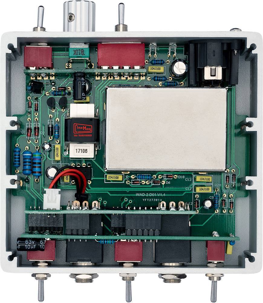 Alt View 11. Warm Audio - Direct Box Active - Black.