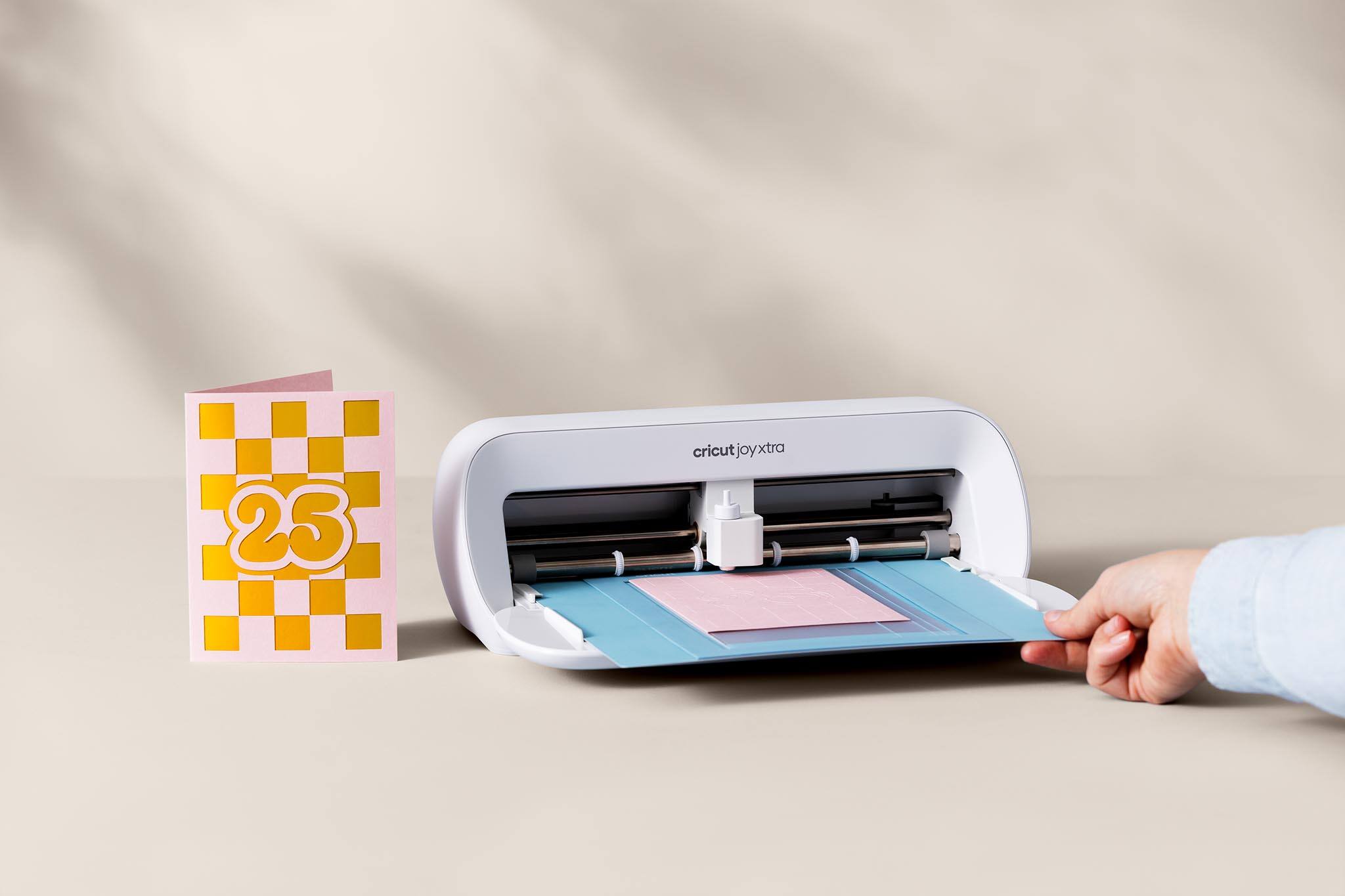 Alt View 5. Cricut - Deluxe All-in-One Materials and Accessories Bundle for  Joy Xtra Machines.