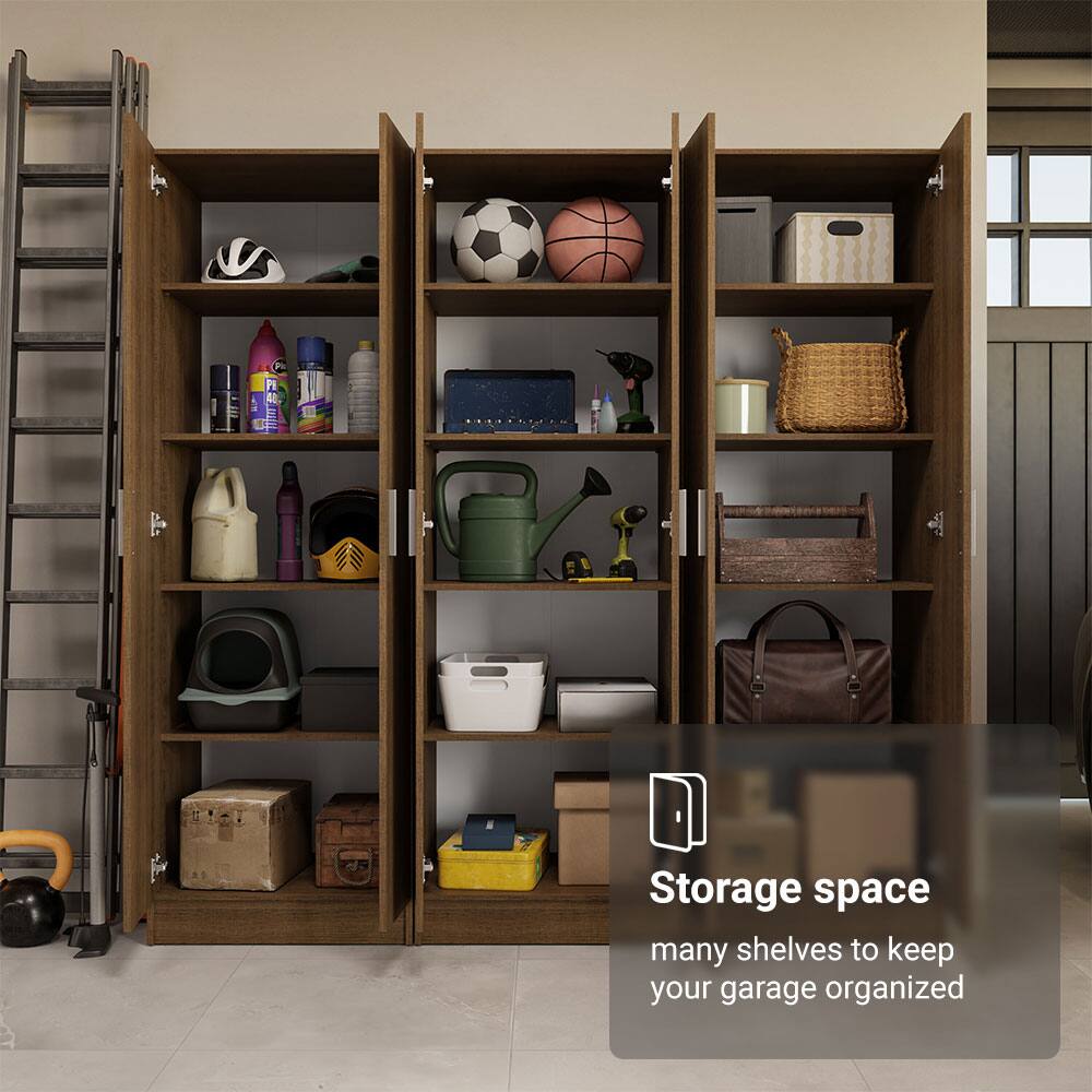 Storage space  
many shelves to keep your garage organized