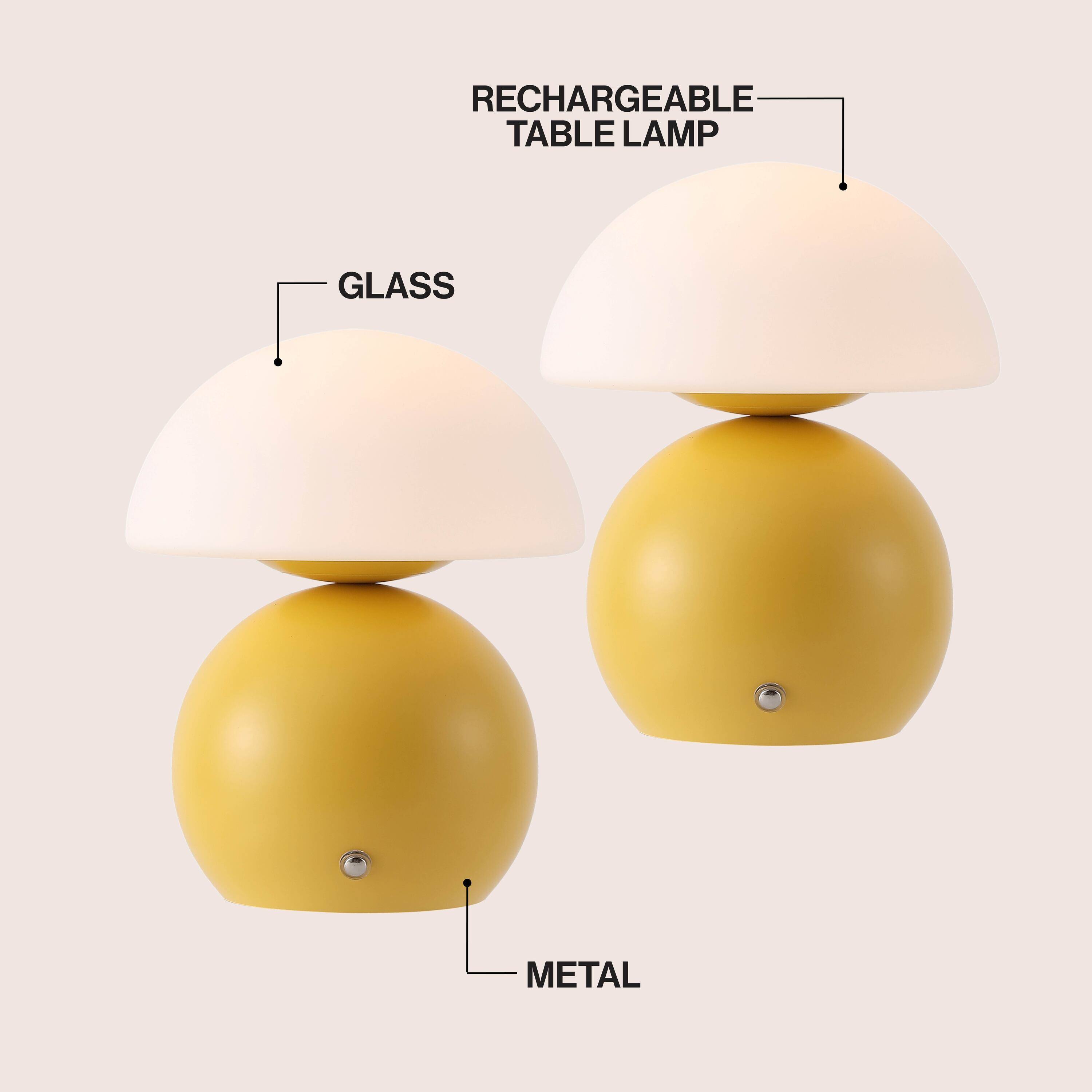 RECHARGEABLE TABLE LAMP

GLASS

METAL