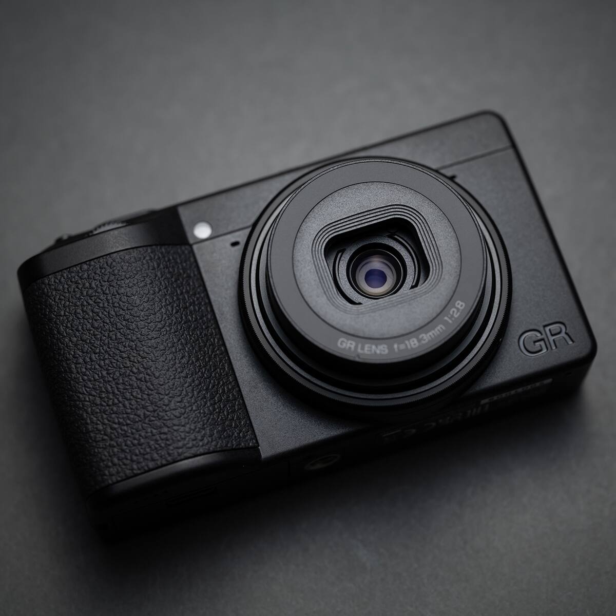 1:2.8 GR LENS f=18.3mm GR