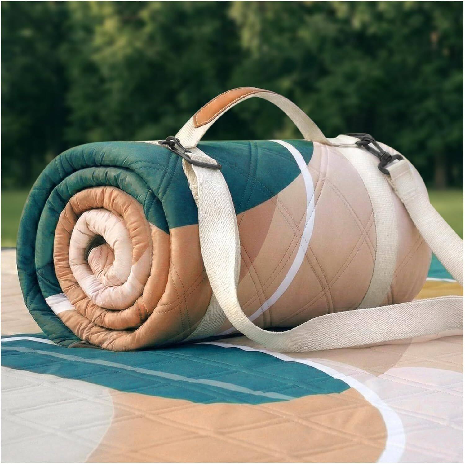 Loheer - Waterproof Picnic Blanket Extra Large Foldable Sandproof Beach Mat Portable Outdoor Camping Mat for RV Travel - Multicolor