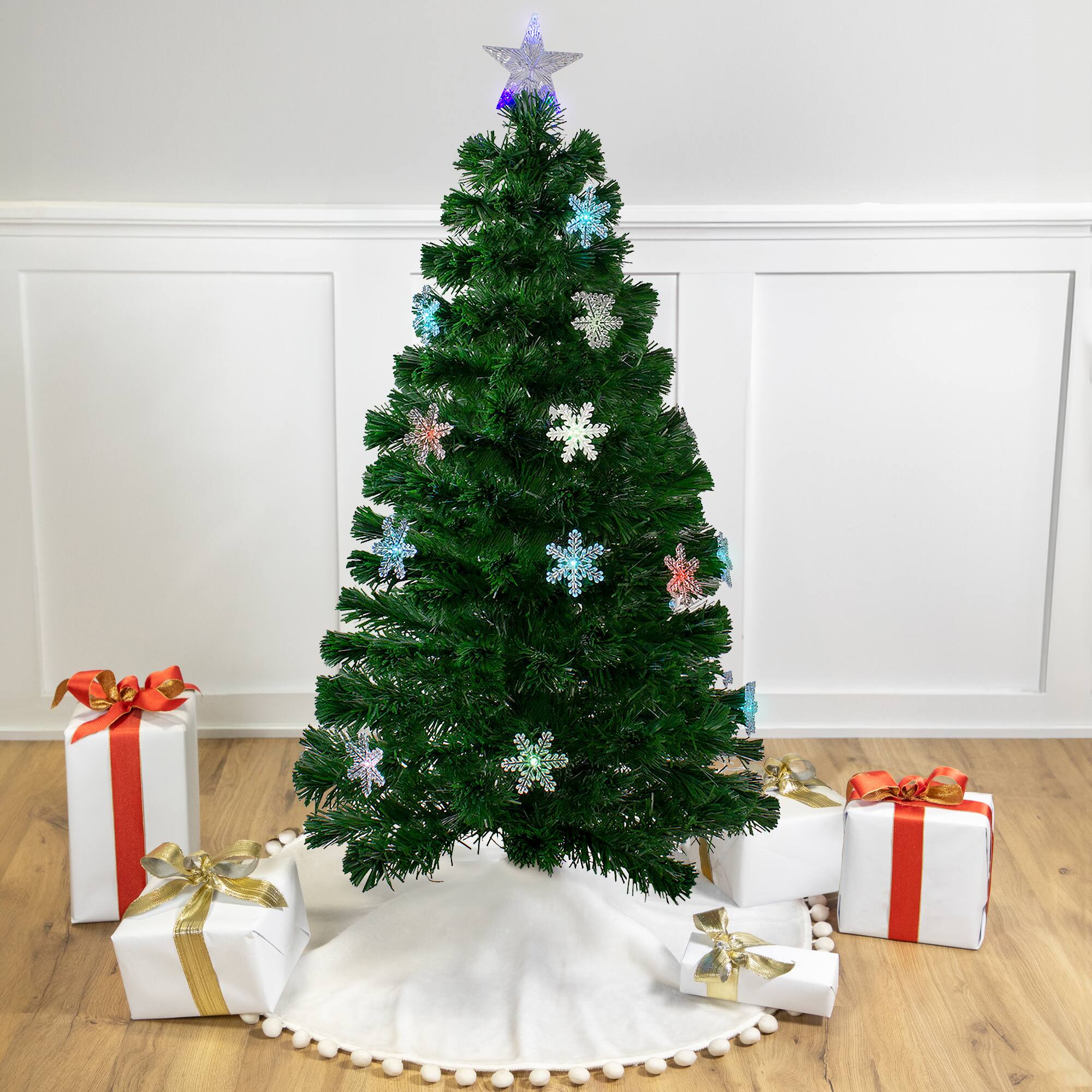 Front. Northlight - Pre-Lit Potted Color Changing Fiber Optic Artificial Christmas Tree with Snowflakes - 4' - Green.