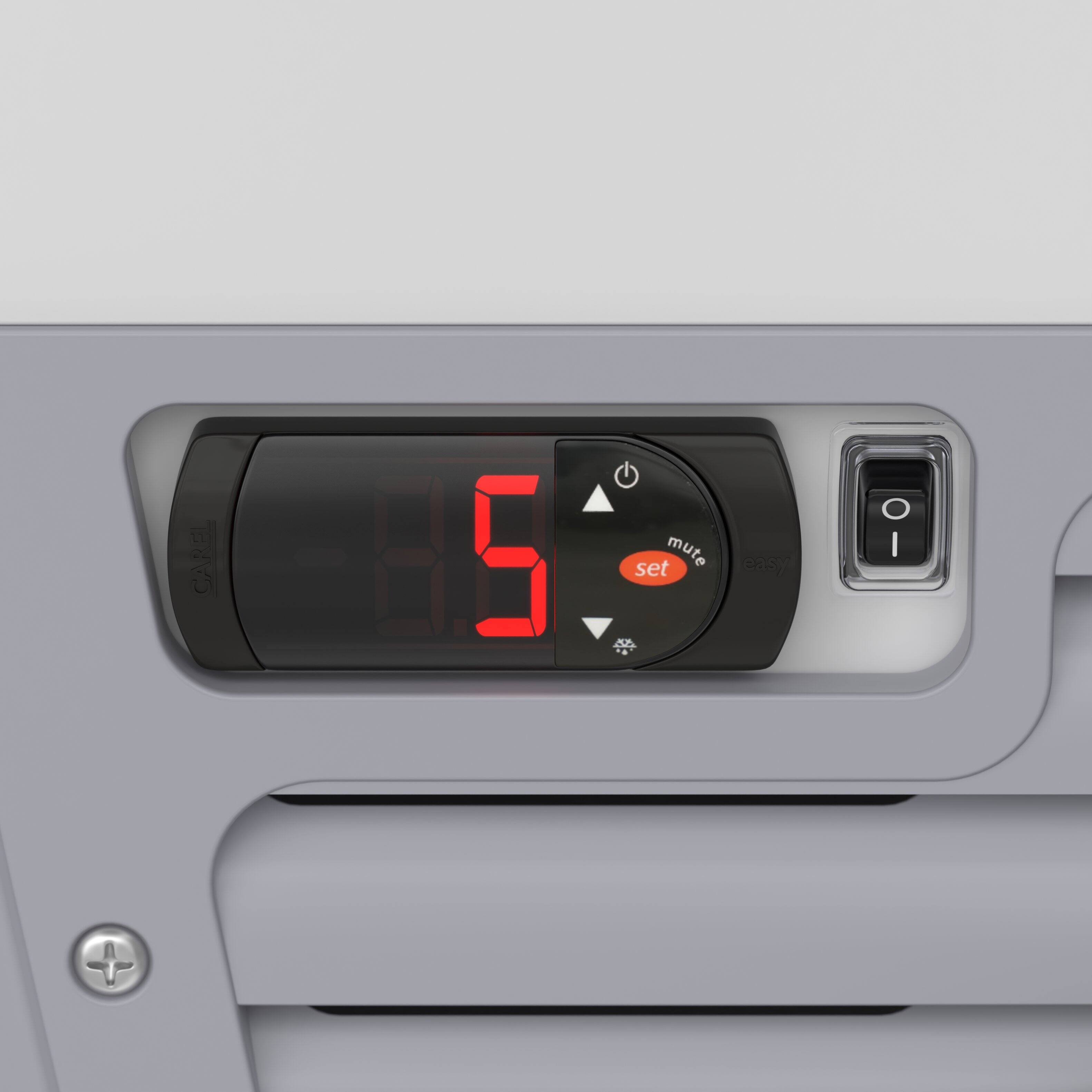 CAREL  
5  
set  
mute  
easy  
ture