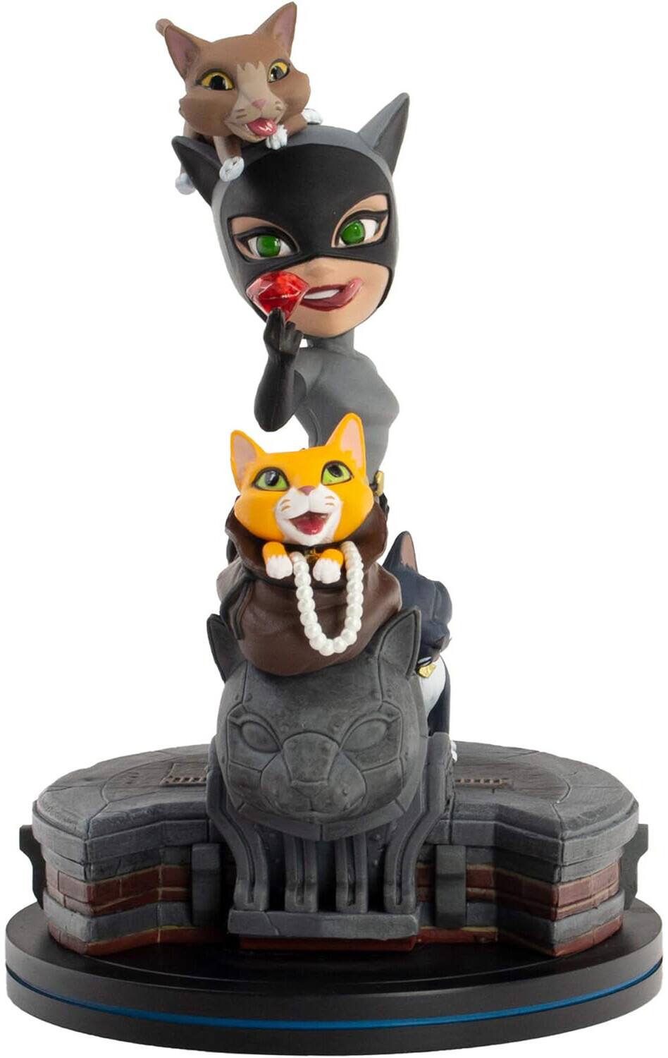 Alt View 1. PopMarket - Quantum Mechanix - DC Catwoman QFig Elite Vinyl Figure 4   - Collectibles - Multicolor.