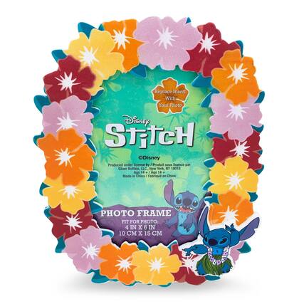 Disney Stitch
Replace Insert With Your Photo
Produced under license by Silver Buffalo, LLC.
New York, NY 10018
Age 14+/ Ag 14 +
Made in China / Fabriqué en Chine
PHOTO FRAME
FIT FOR PHOTO: 4 IN X 6 IN / 10 CM X 15 CM