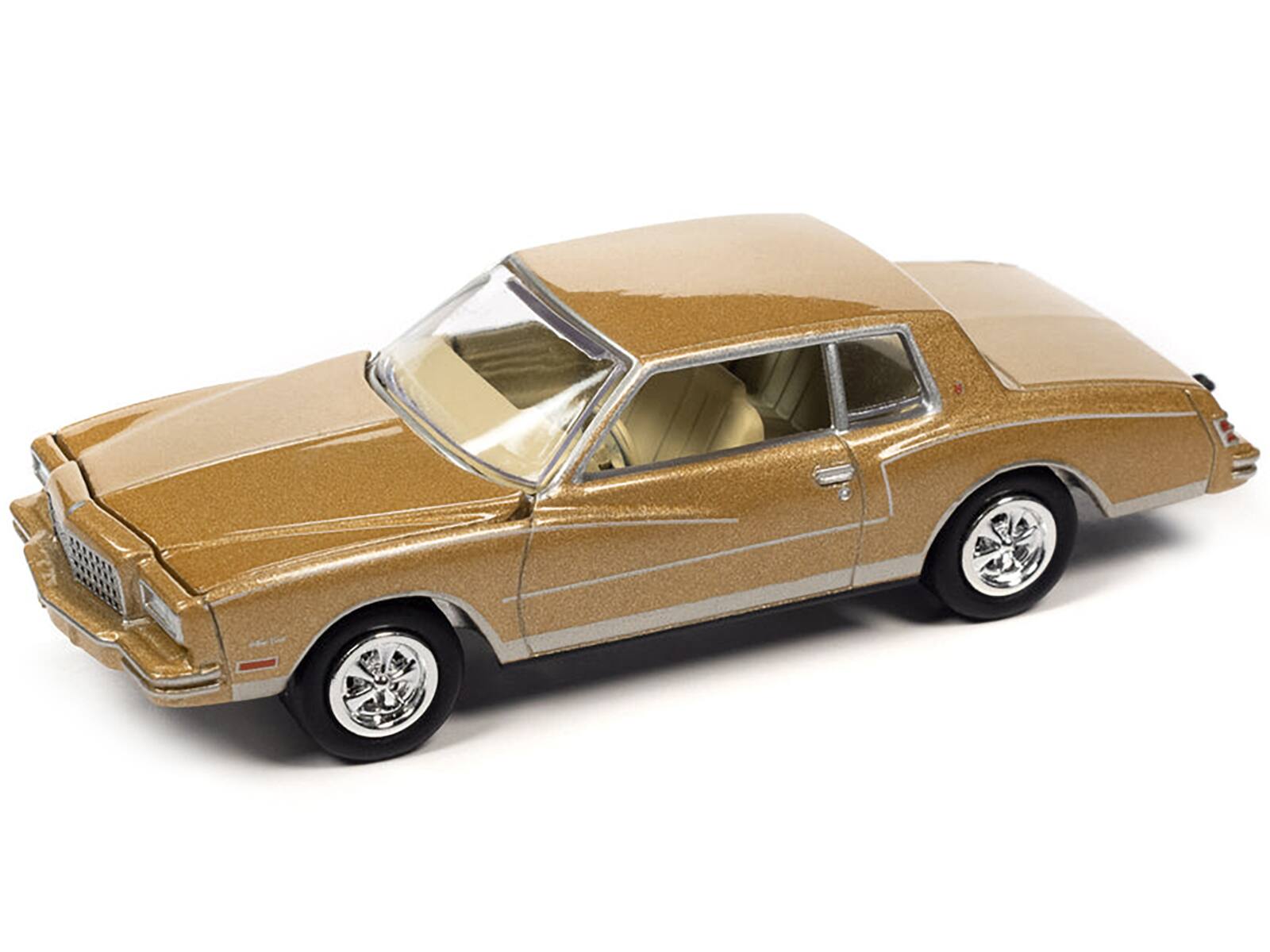 Left. Johnny Lightning - 1980 Chevrolet Monte Carlo Light Camel Gold Metallic w/ Bass Boat & Trailer Limited 7264pcs Tow & Go Series 1/64 - Light Camel Gold Metallic with Bass.