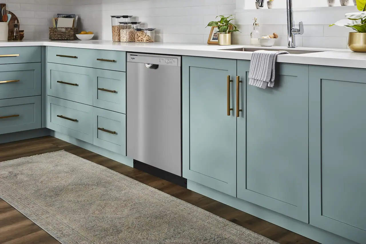 Alt View 26. Whirlpool - 24" Front Control Built-In Dishwasher with Boost Cycle and 57 dBA - Stainless Steel.