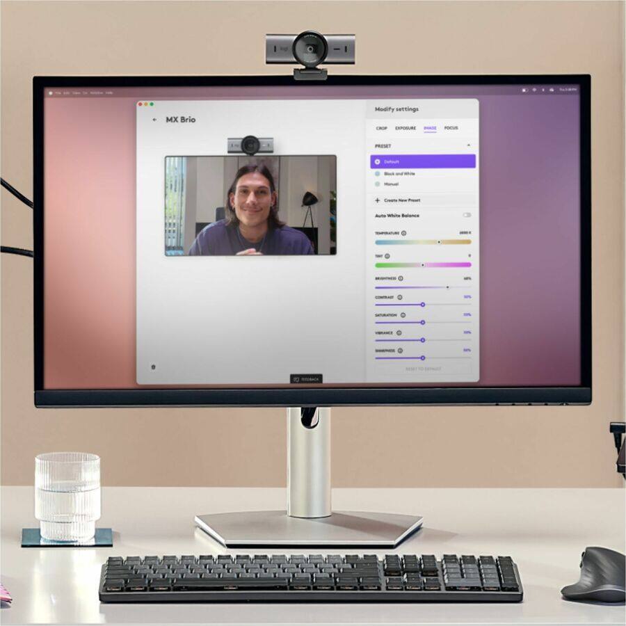 MX Brio Modify settings  
EXPOSURE -U  
PRESET - - - -  
Cosata - - - - -  
aonos - - - - -