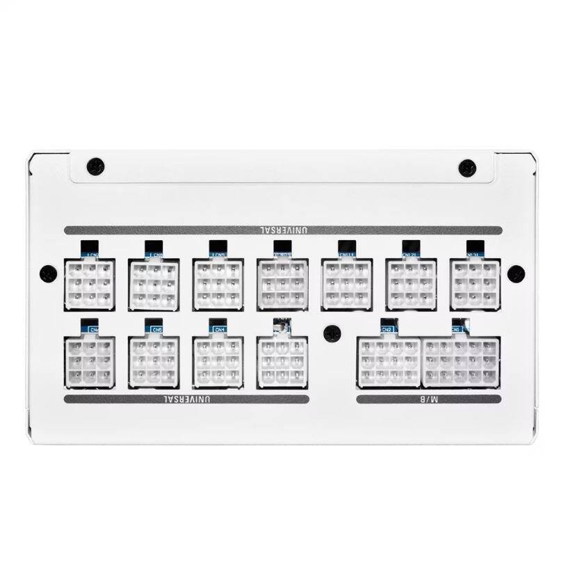 UNIVERSAL  
CN ENELE CHRE 23 CH CHE DH4 PE E 77 a H  
UNIVERSAL M/B