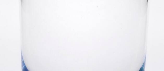 Back. APRILSOUL - Oval Halo Acrylic Glasses Set of 4 DOF Plastic BPA Free Cocktail Drinkware Water Tumblers - white.