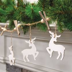 Angle. BreeBe - Woodland Deer Garland - 48" - White.