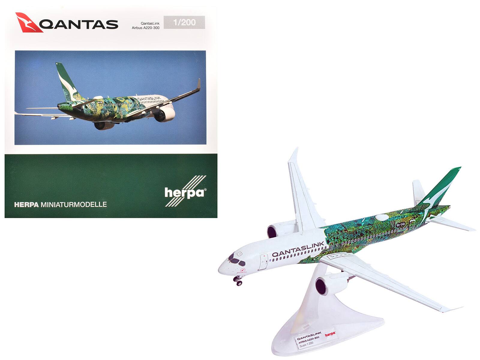 QANTAS  
QantasLink  
Airbus A220-300  

1/200  

GANTASINA  
HERPA MINIATURMODELLE  
herpa  

QANTASLINK  
Airbus A220-300  
Scale 1:200