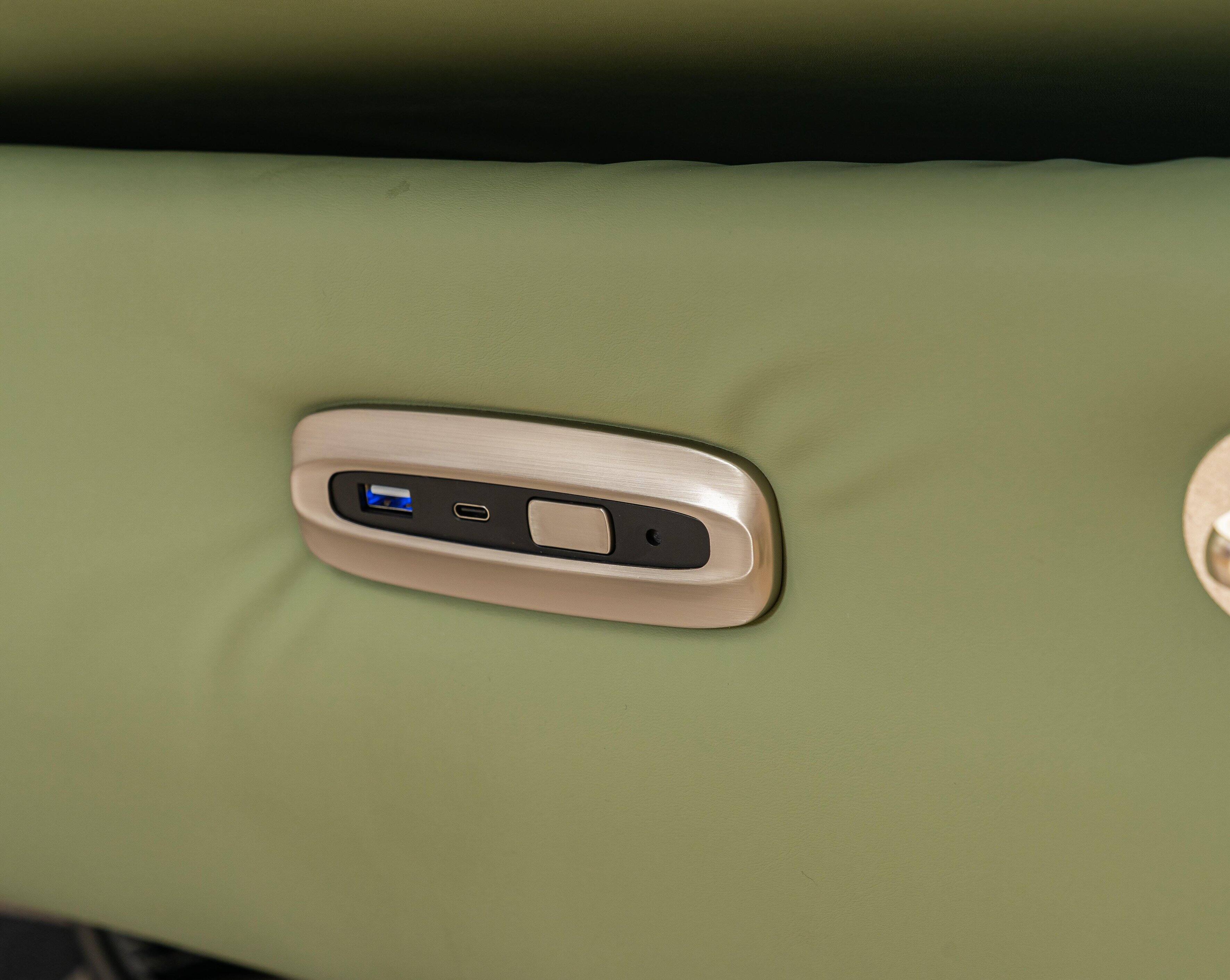 Alt View 2. APRILSOUL - Power Recliner Swivel Glider Usb Charger Bluetooth Music Player Sleep Working Game Leisure Model - Green.