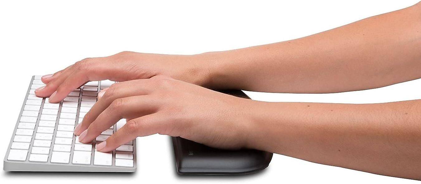 Angle. Kensington - Kensington ErgoSoft Wrist Rest for Slim, Compact Keyboards - 0.39" Height x 11" Width x 3.98" Depth - Gel, Rubber - Skid - Black.