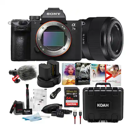 Sony A E-mount camera with a 7m P 1m Al FE 1.8/50 lens. Also included are several books, such as Painter Essentials 6, AfterShot Pro 5, PaintShop Pro X7, and VideoStudio Pro X10. Additionally, there is a SanDisk 64 GB memory card and a SanDisk Extreme PRO 200 MB/s memory card.