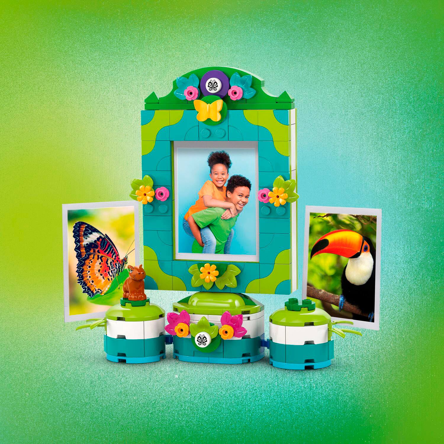 Angle. LEGO - Disney Encanto Mirabel’s Photo Frame and Jewelry Box Toy 43239.